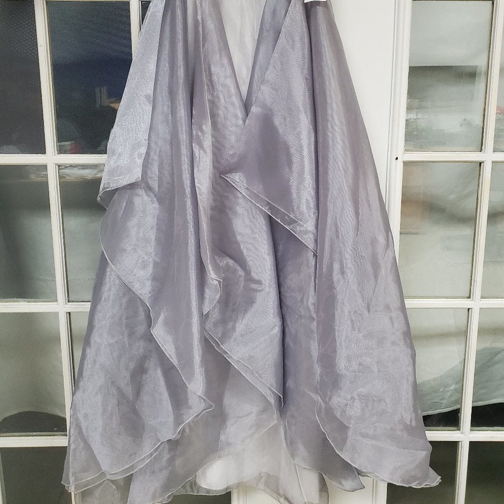 Say Yes to the Prom Tulle Silver/White Skirt - Picture 6 of 9
